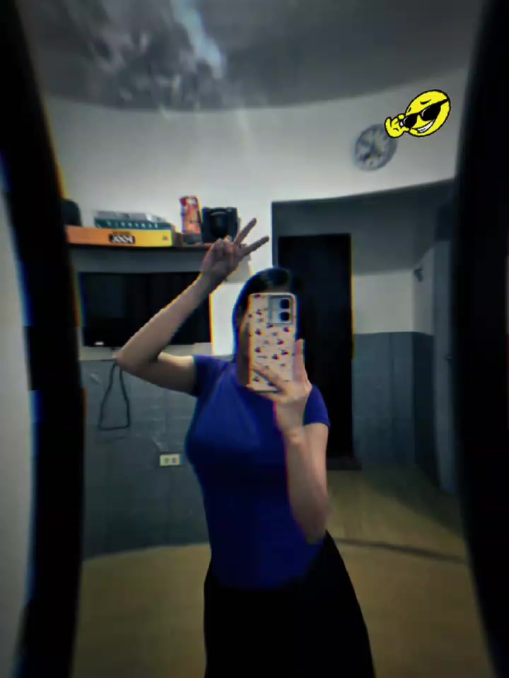 @Melay🫶