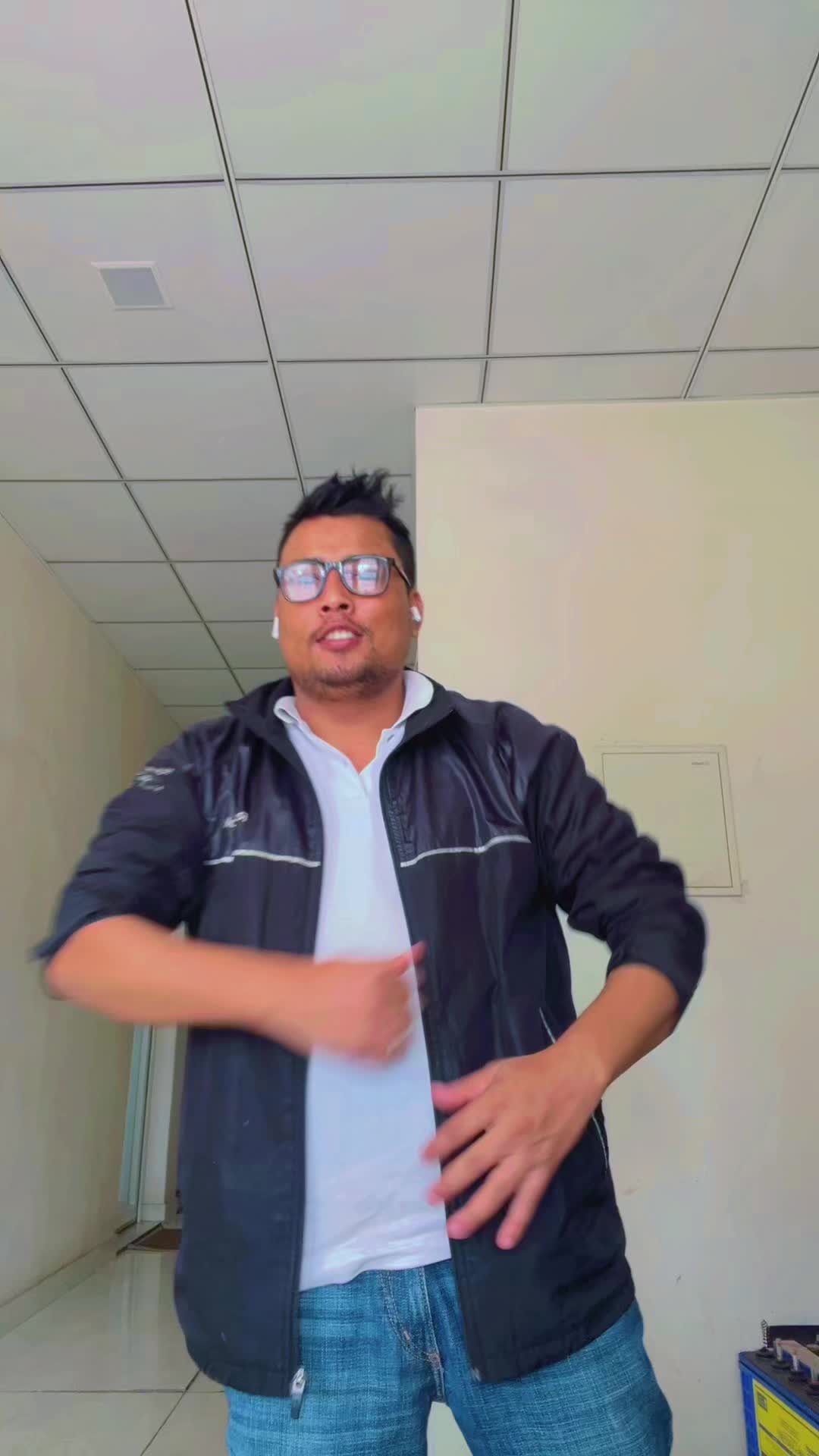 @Manoj bisht