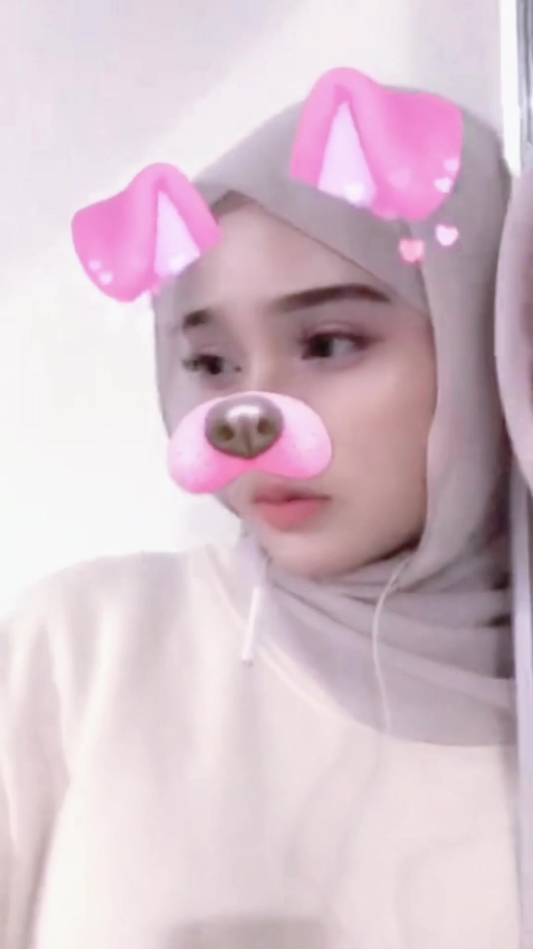 @sara