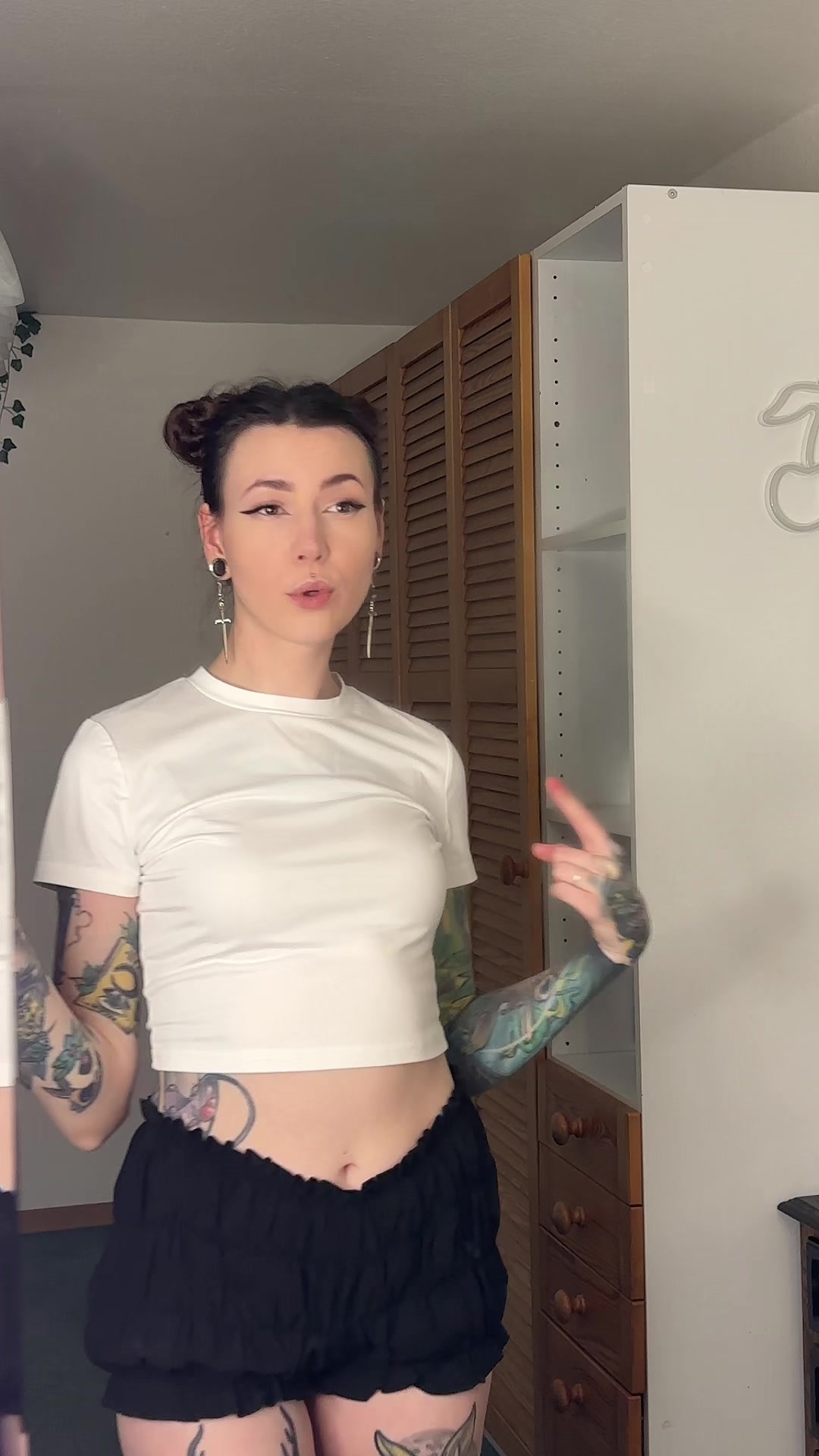 @Vera
