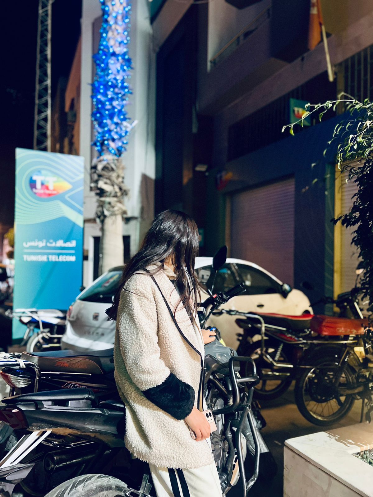 @Salma Bourokba