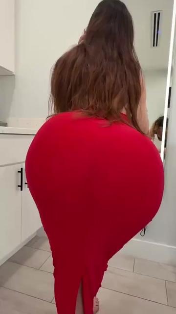 Raissa Bellini (missraissabellini) Urlebird