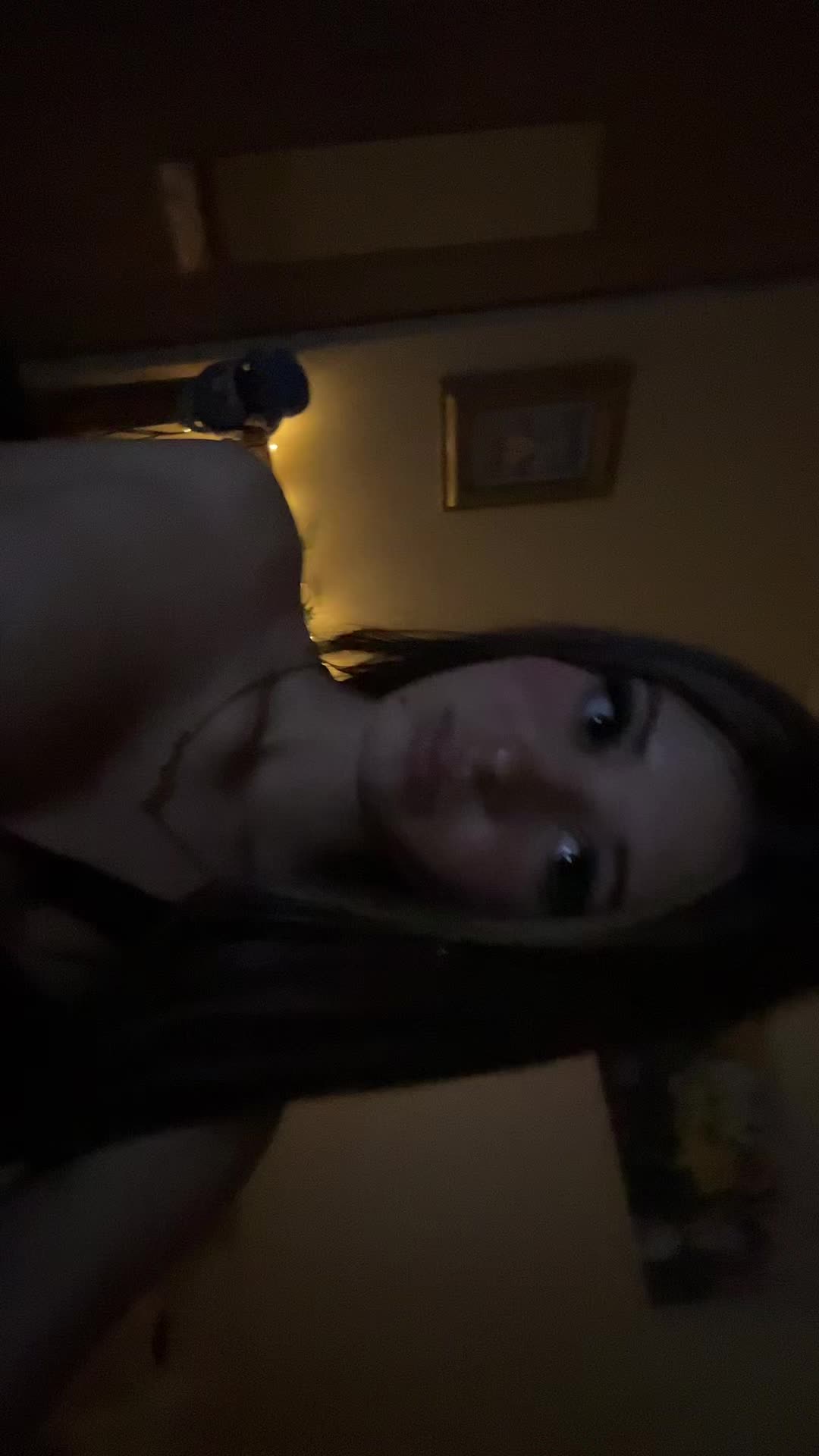 @𝐒𝐤𝐲𝐞 𝐚𝐥𝐛𝐞𝐫𝐭𝐬 👸🏽