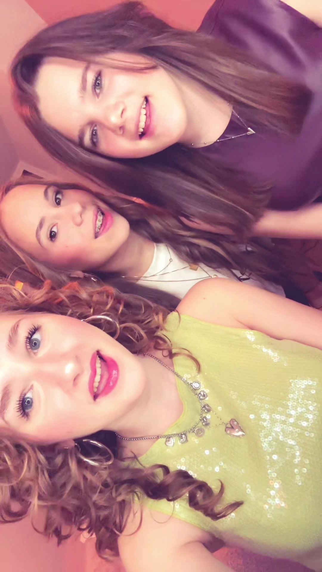 @ℒ𝒾𝓏ℯ ℛℴℴ𝒾𝒿ℯ𝓃𝒹𝒾𝒿𝓀