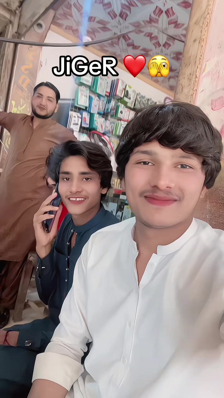 @🤩چریو ڇوڪرو🤩
