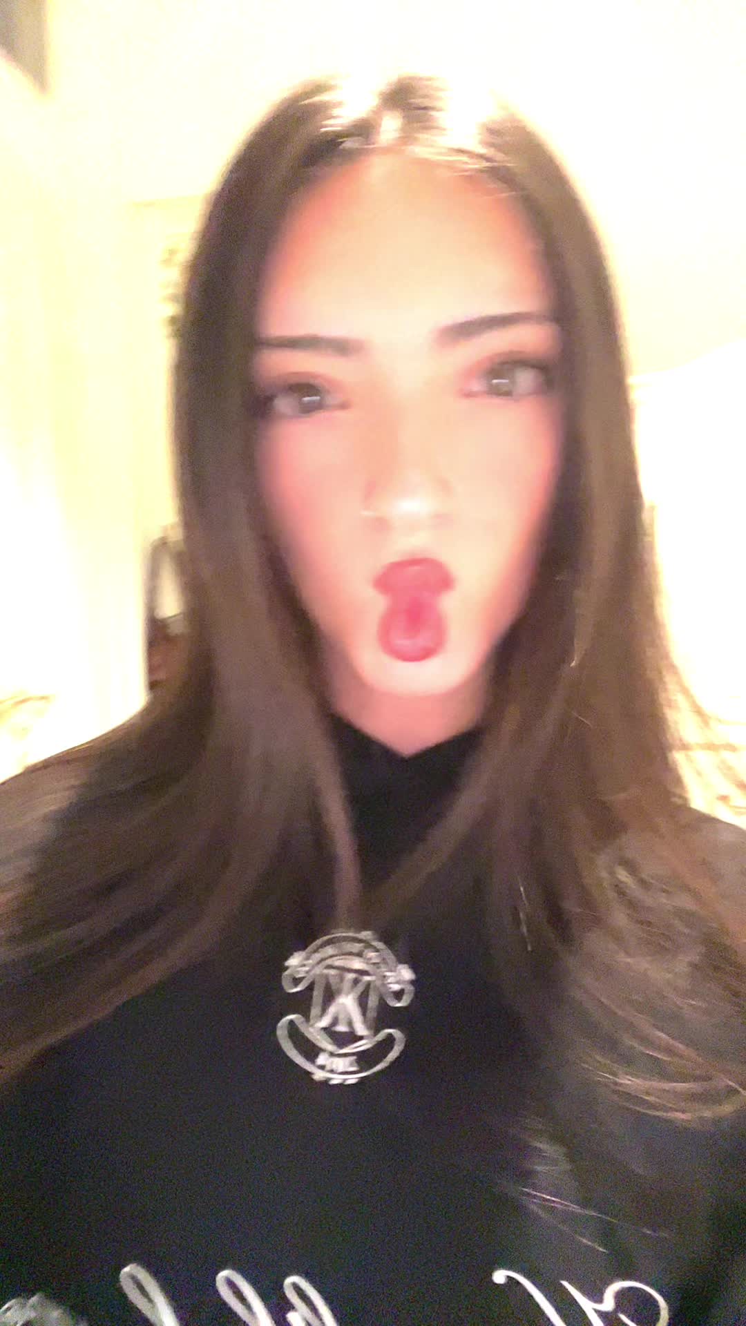 @ɐı̣ʌı̣ןo