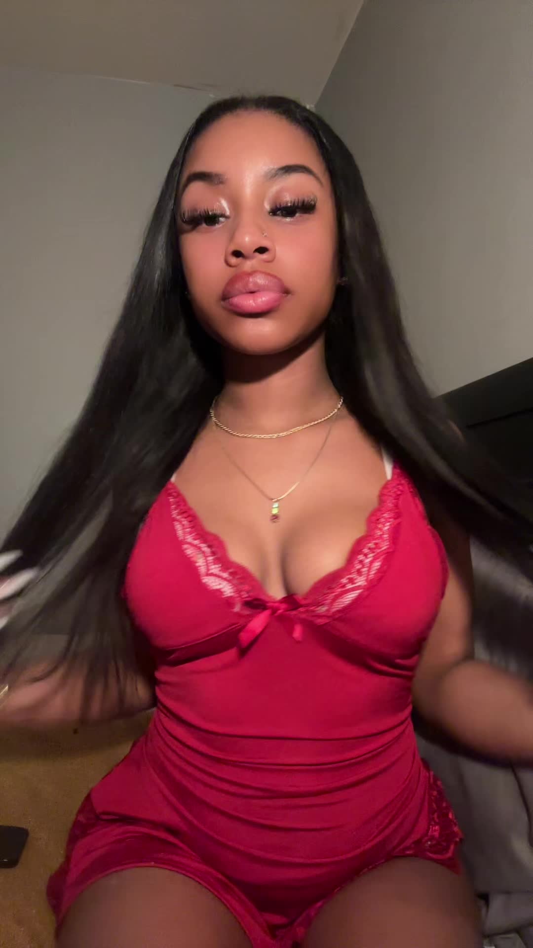 @kyrstensheree