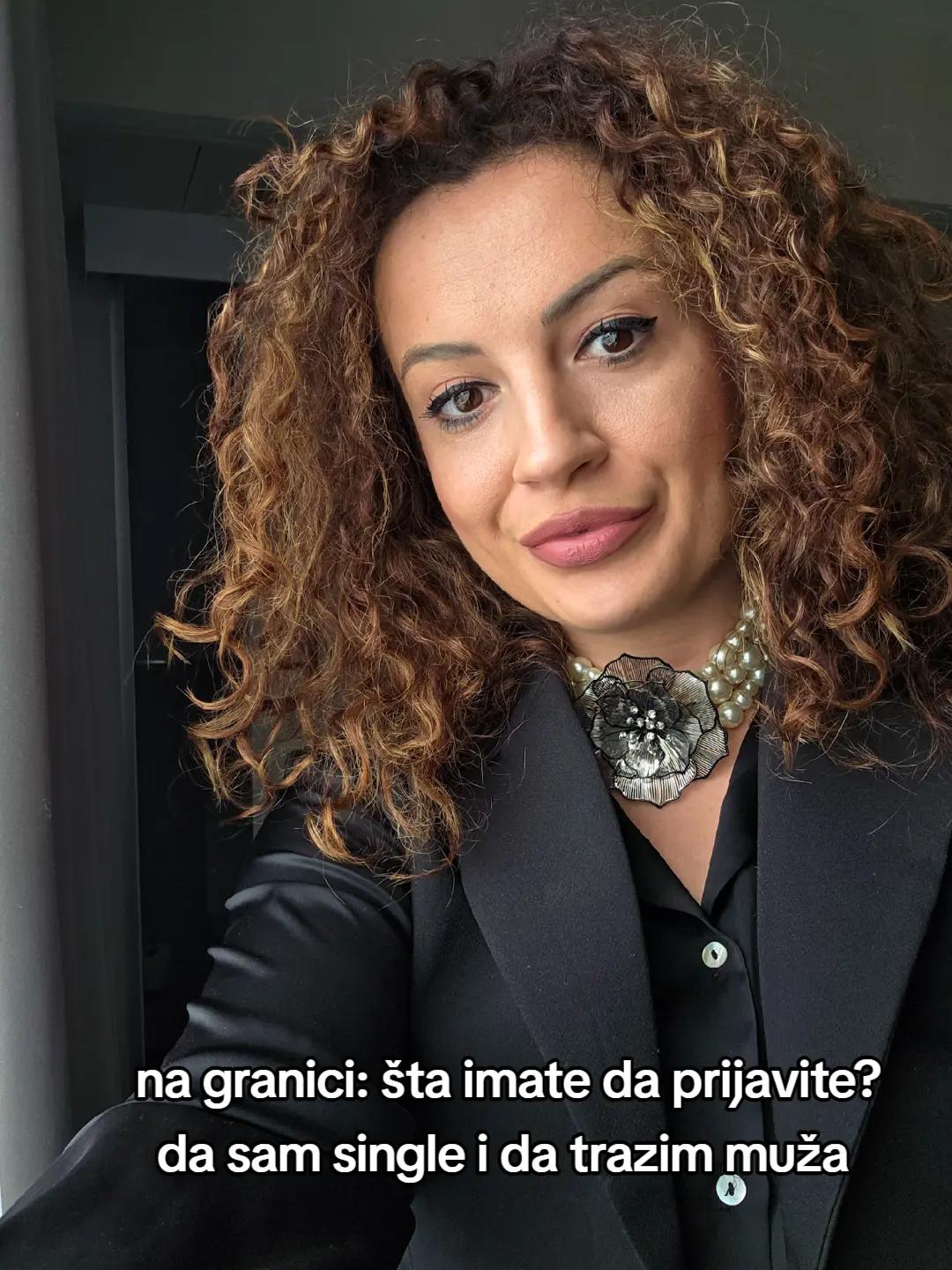 @kraljica_neviđena