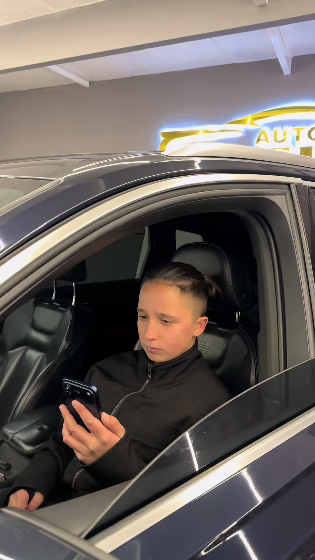 @autofazlia
