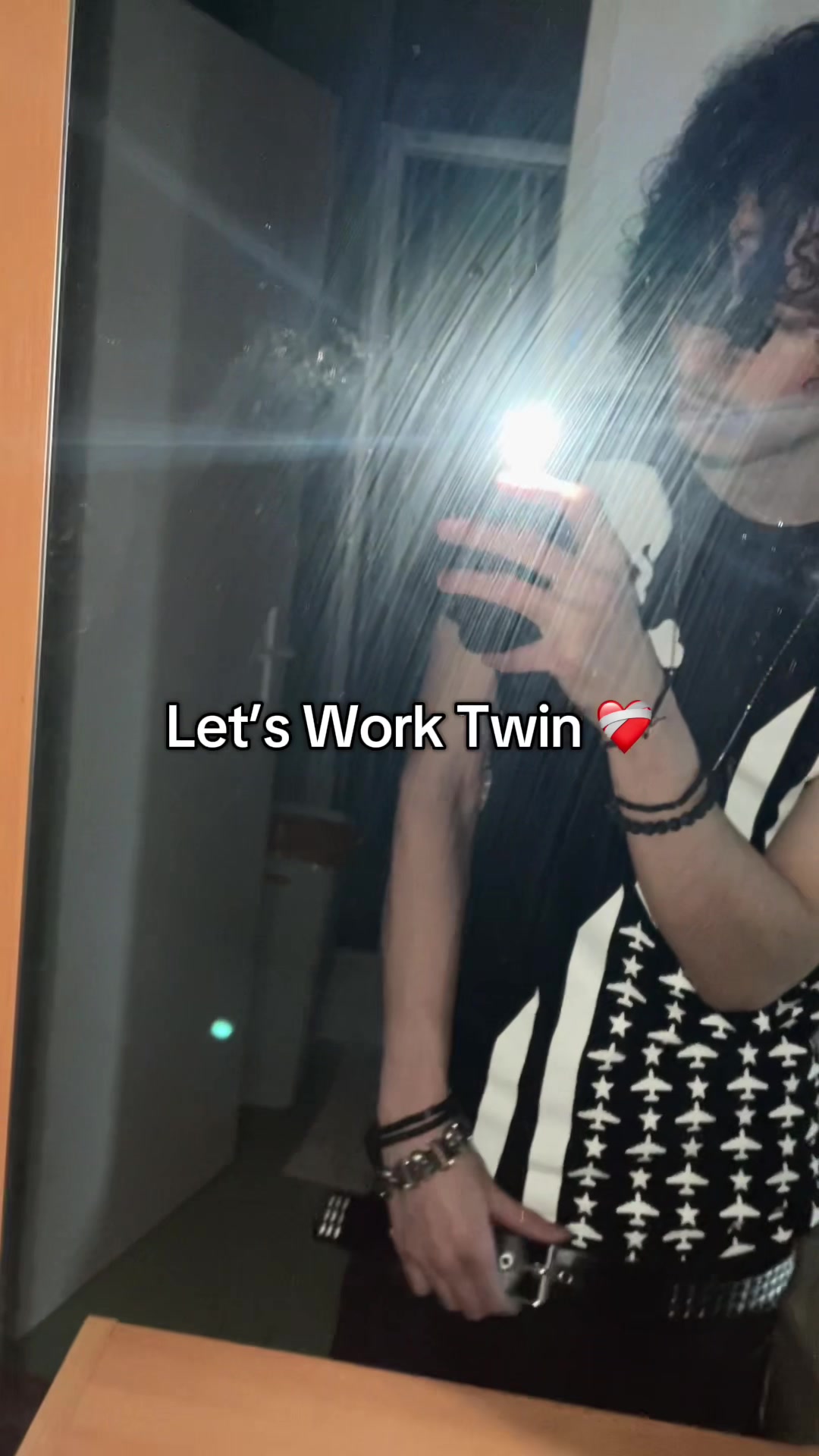 @karniveil