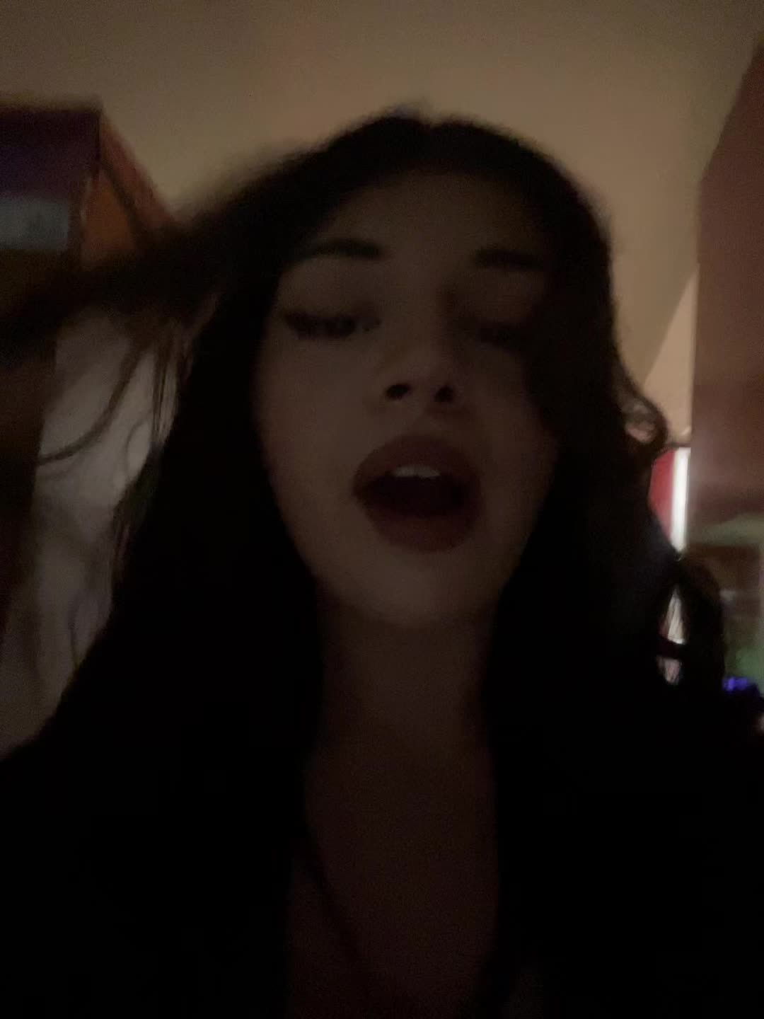 @&phi;&iota;&lambda;