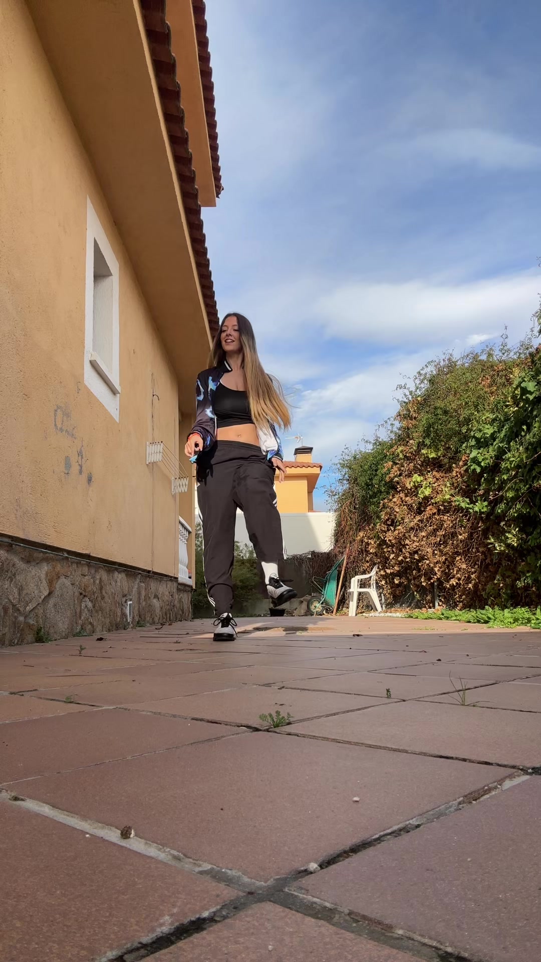 @𝔰𝔞𝔯𝔞🦋