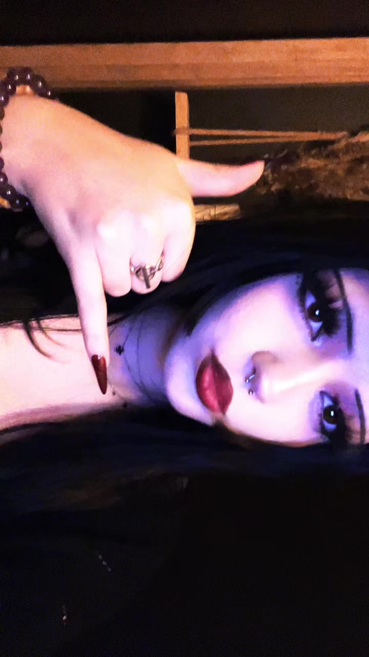 @༺🖤🦇༻