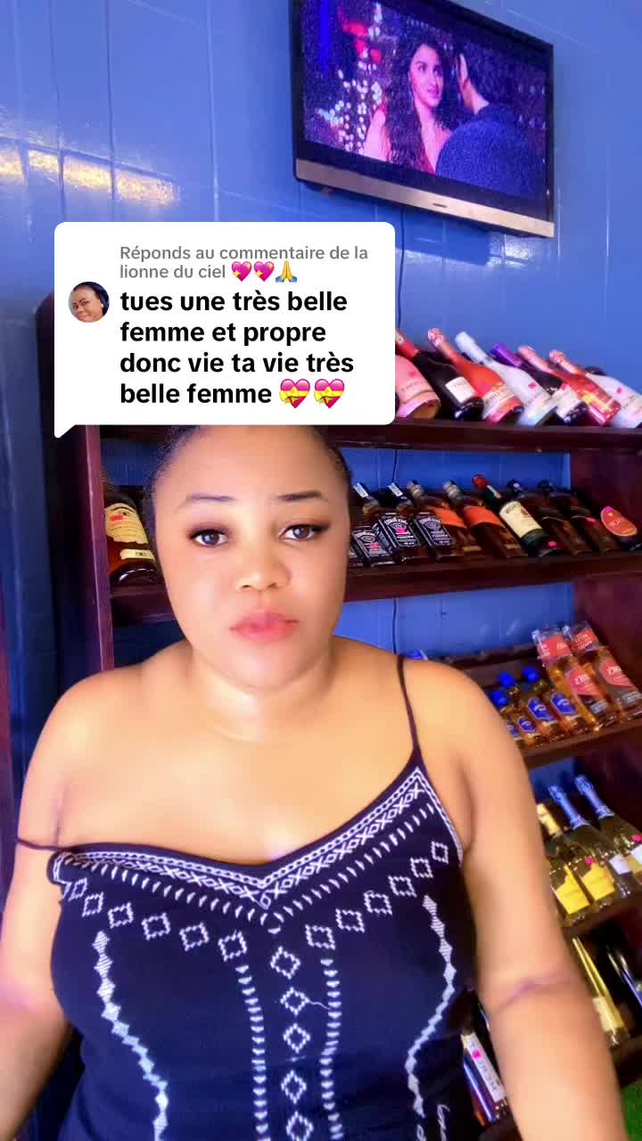 @Tiwa blanche