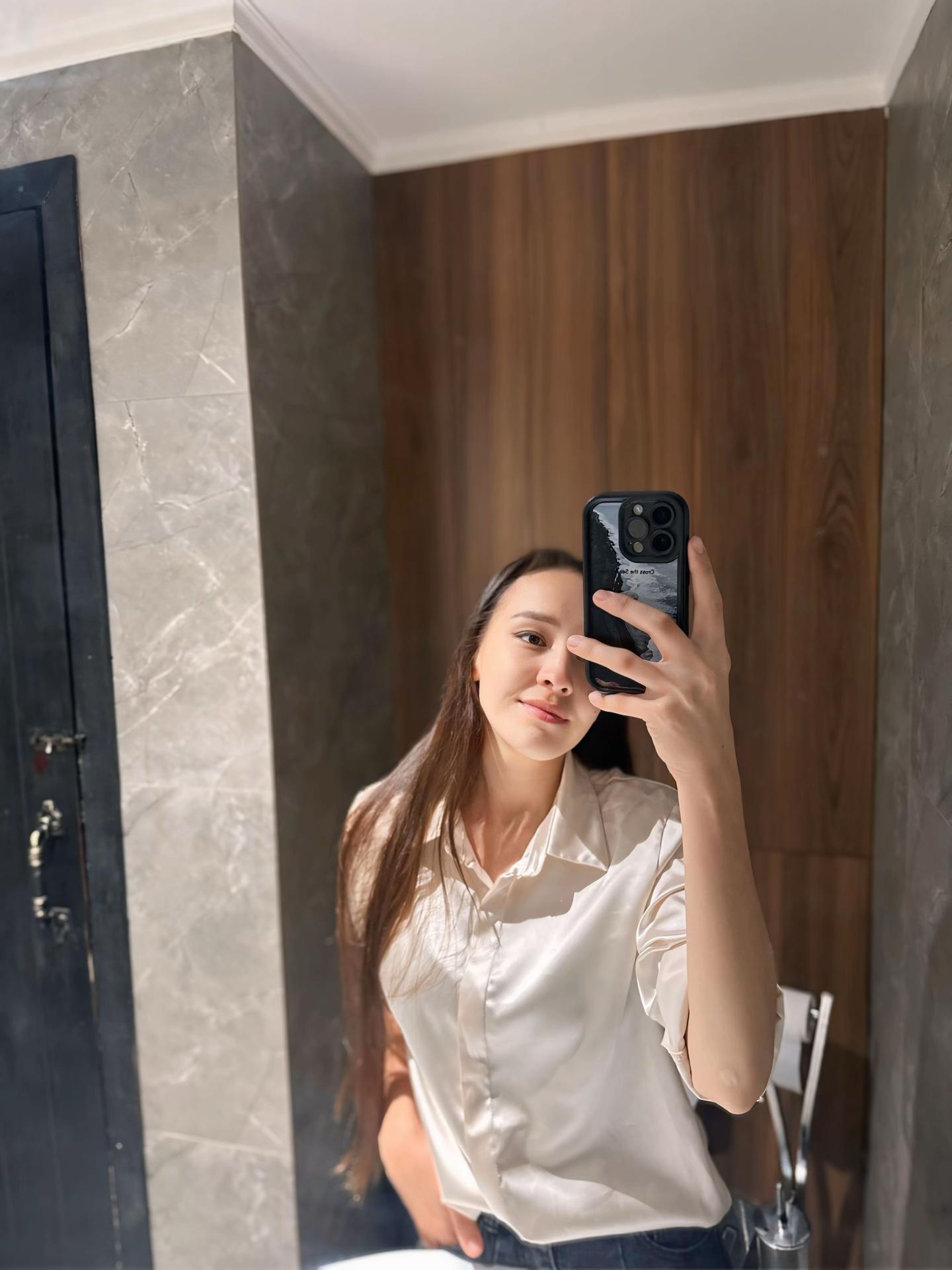 @nurailym.__