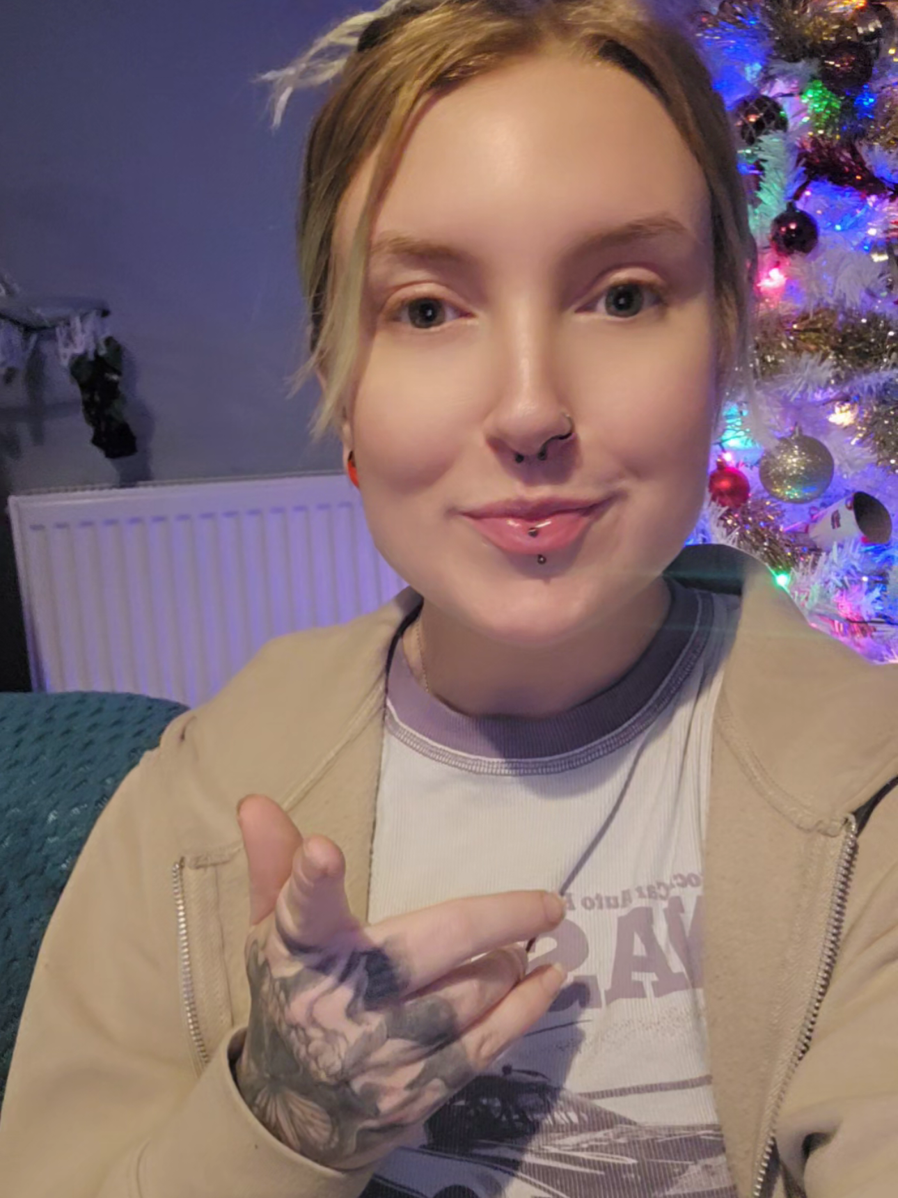 @Rage Queen|Alt-Mum