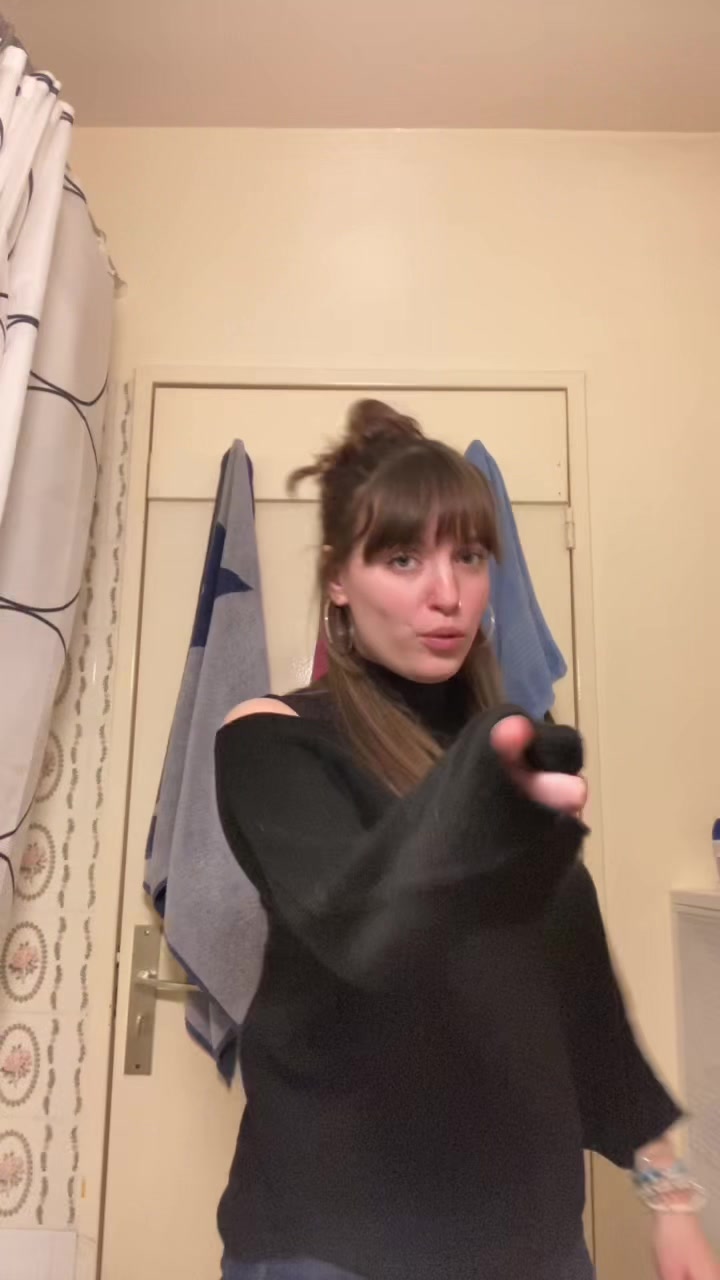 @Zoyyy
