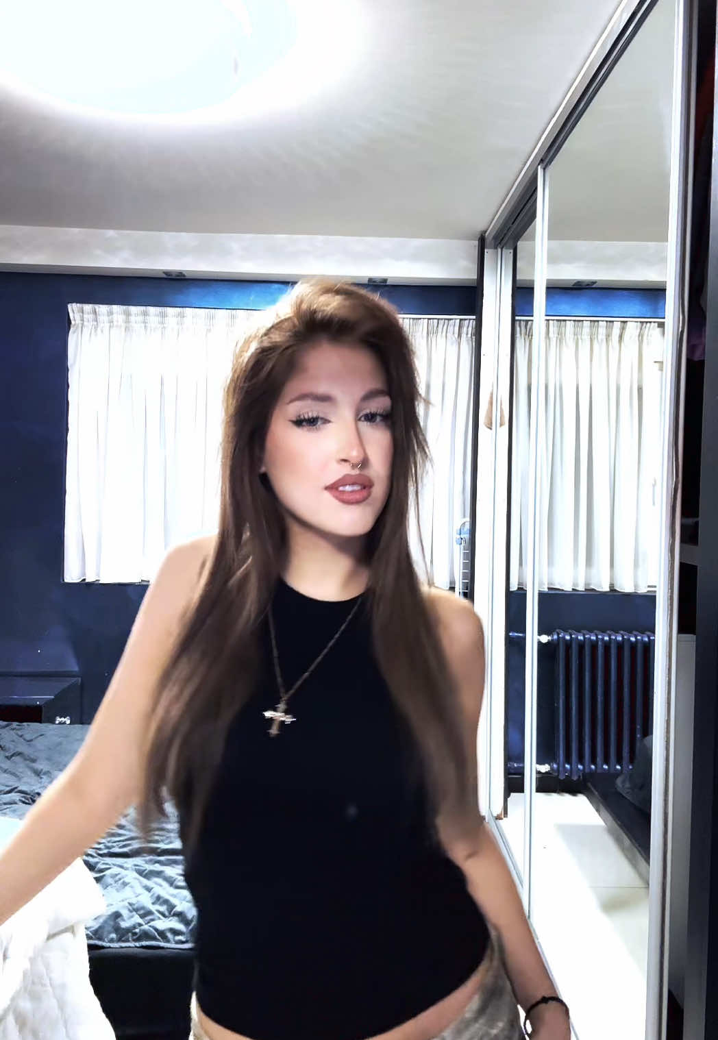 @larisa