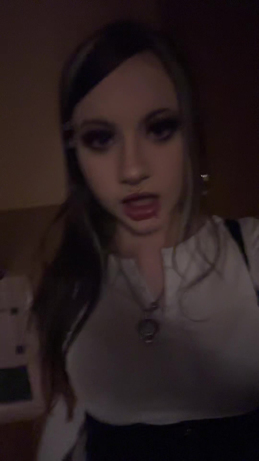 @spooky sarah 👻