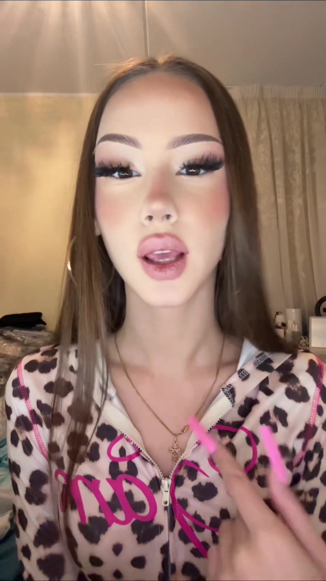 @sonechkasex👸🏻