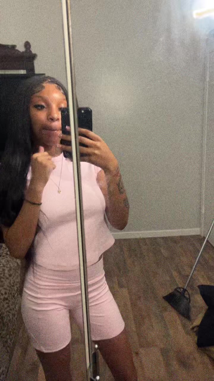 @Chynizzle🎀.