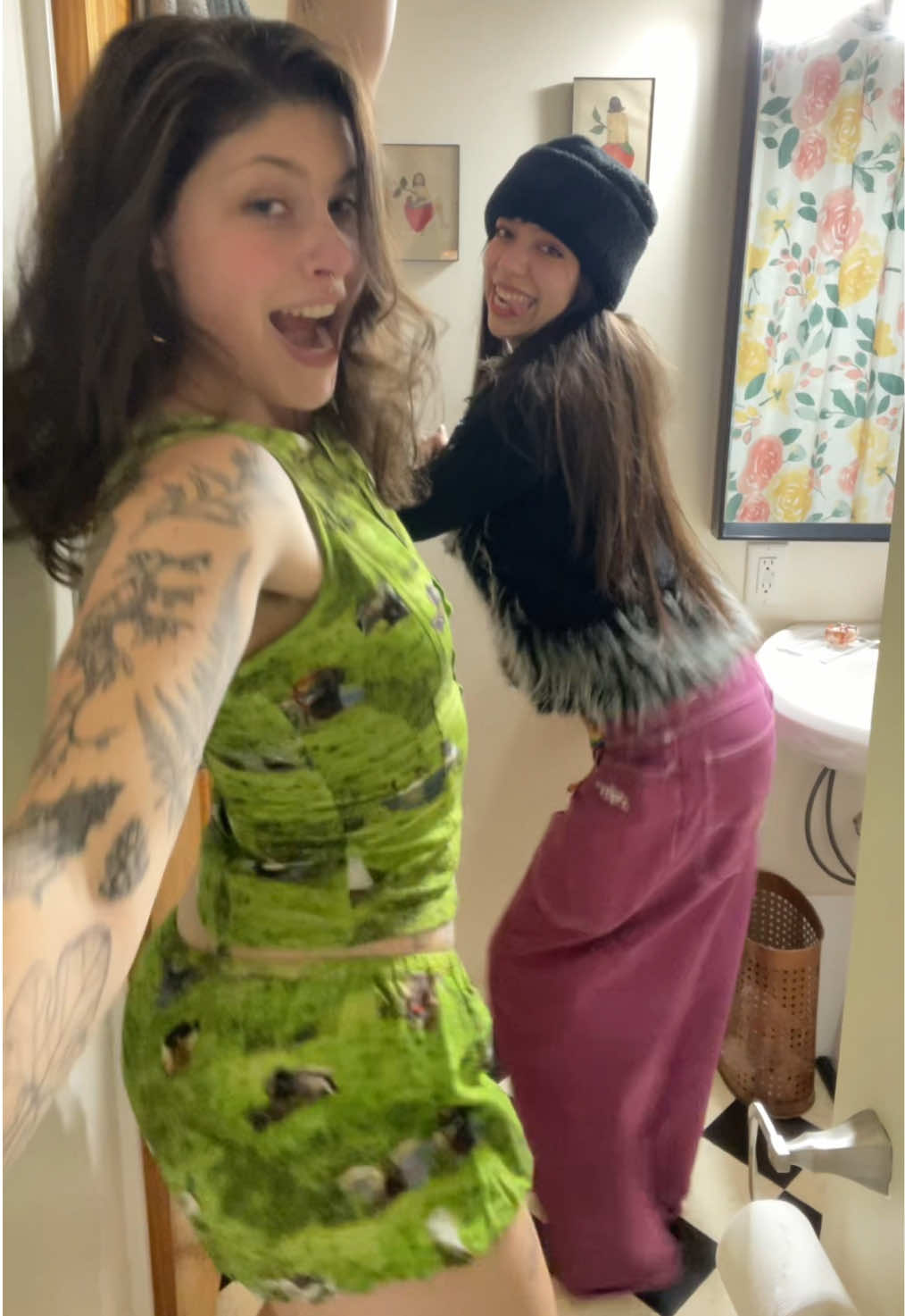 @Ari 🍉