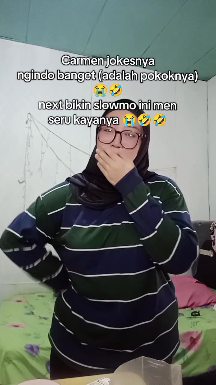 @Tia 🥸