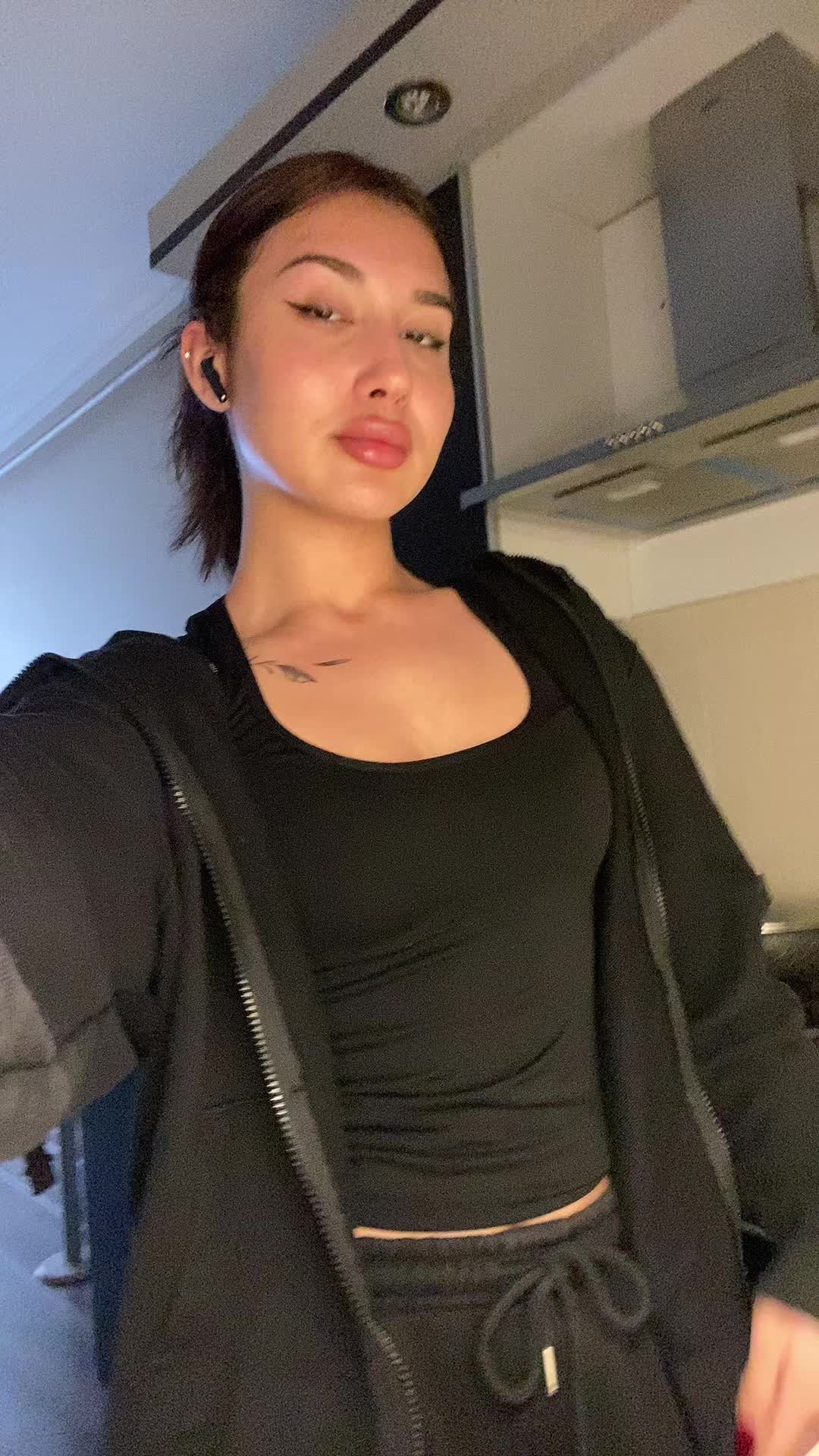@Nisa✨