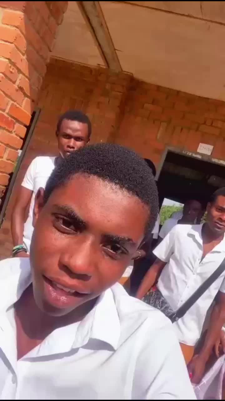 @2_4𝖗𝖊𝖎𝖌𝖓