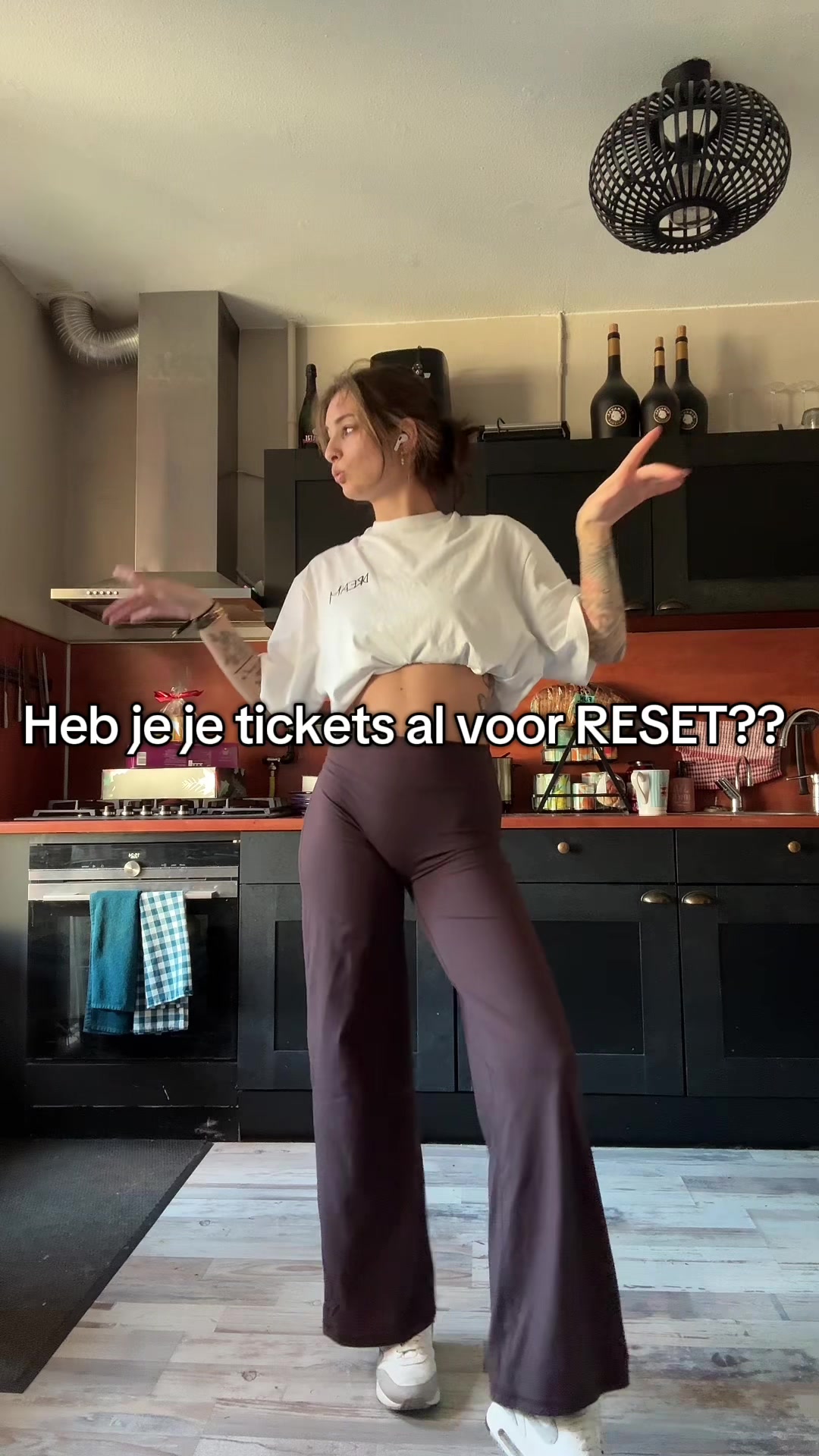 @𝐍𝐎𝐎𝐌𝐒𝐒🦘