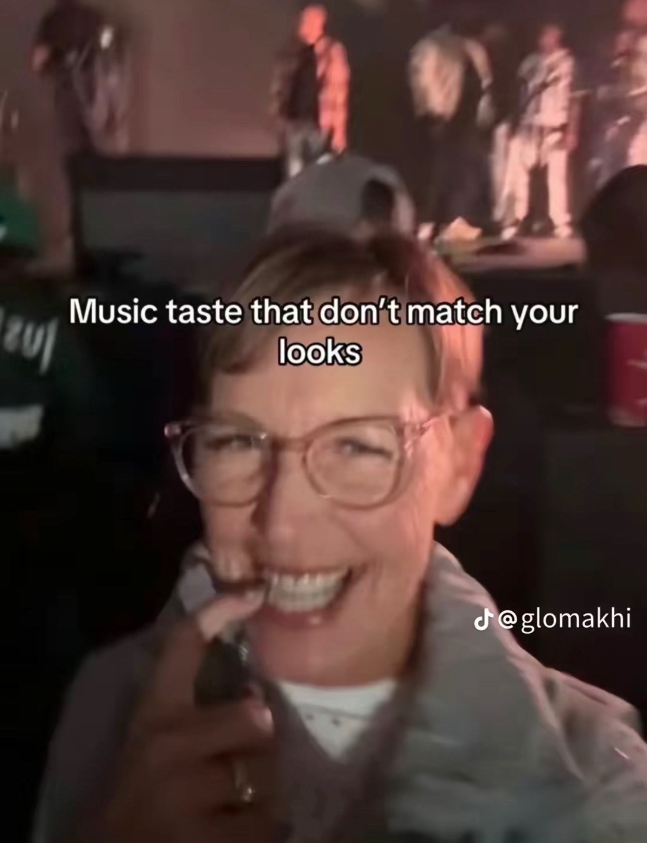 @ALEXUSLESHAY