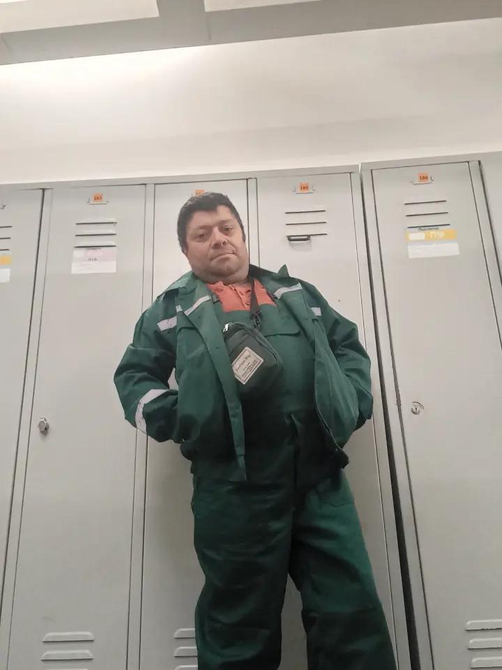@user1371884071402