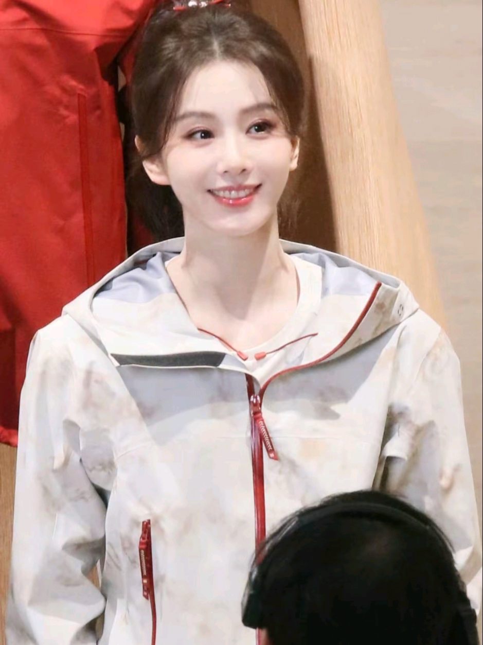 @诗雲鹿mmc