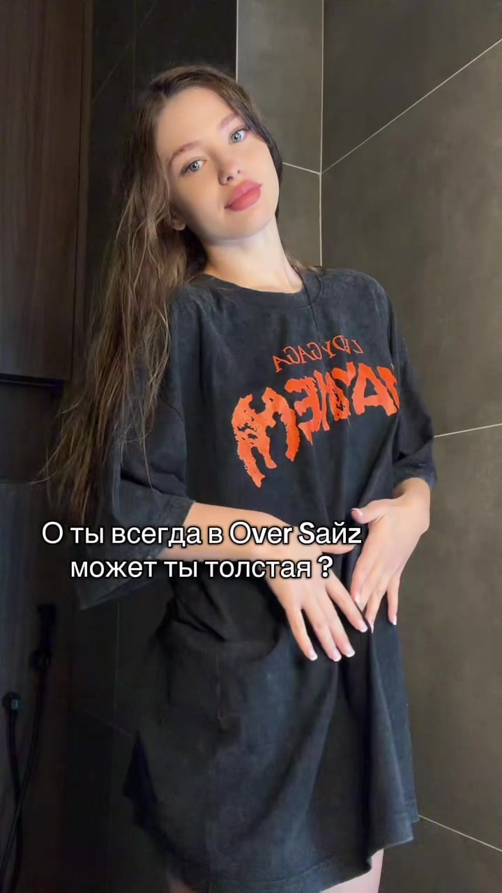 @Lolilool_