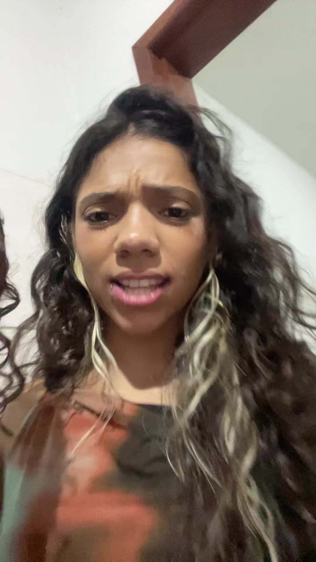@iwishiwasanormalgirl