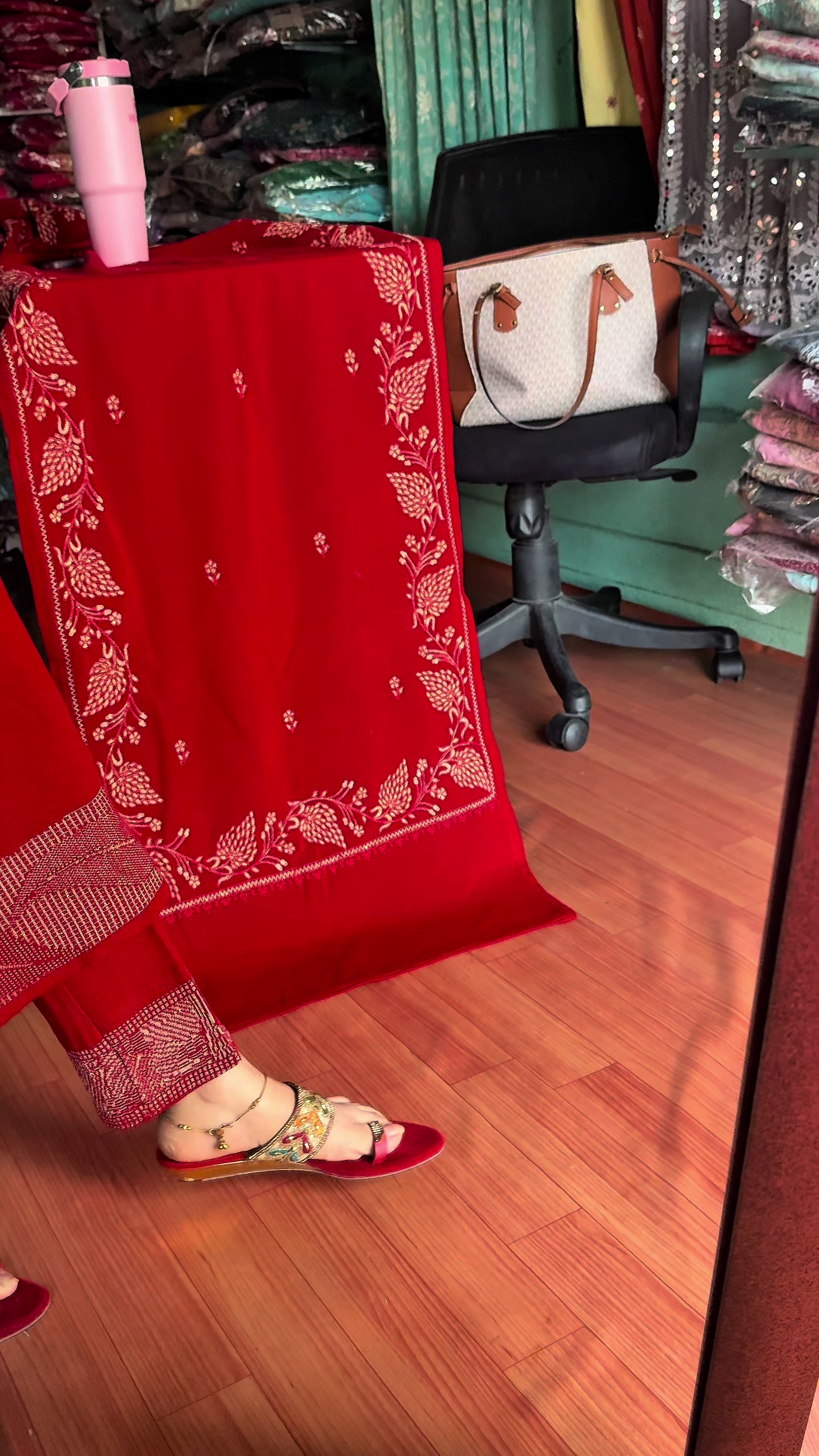 @AashmaCollection123