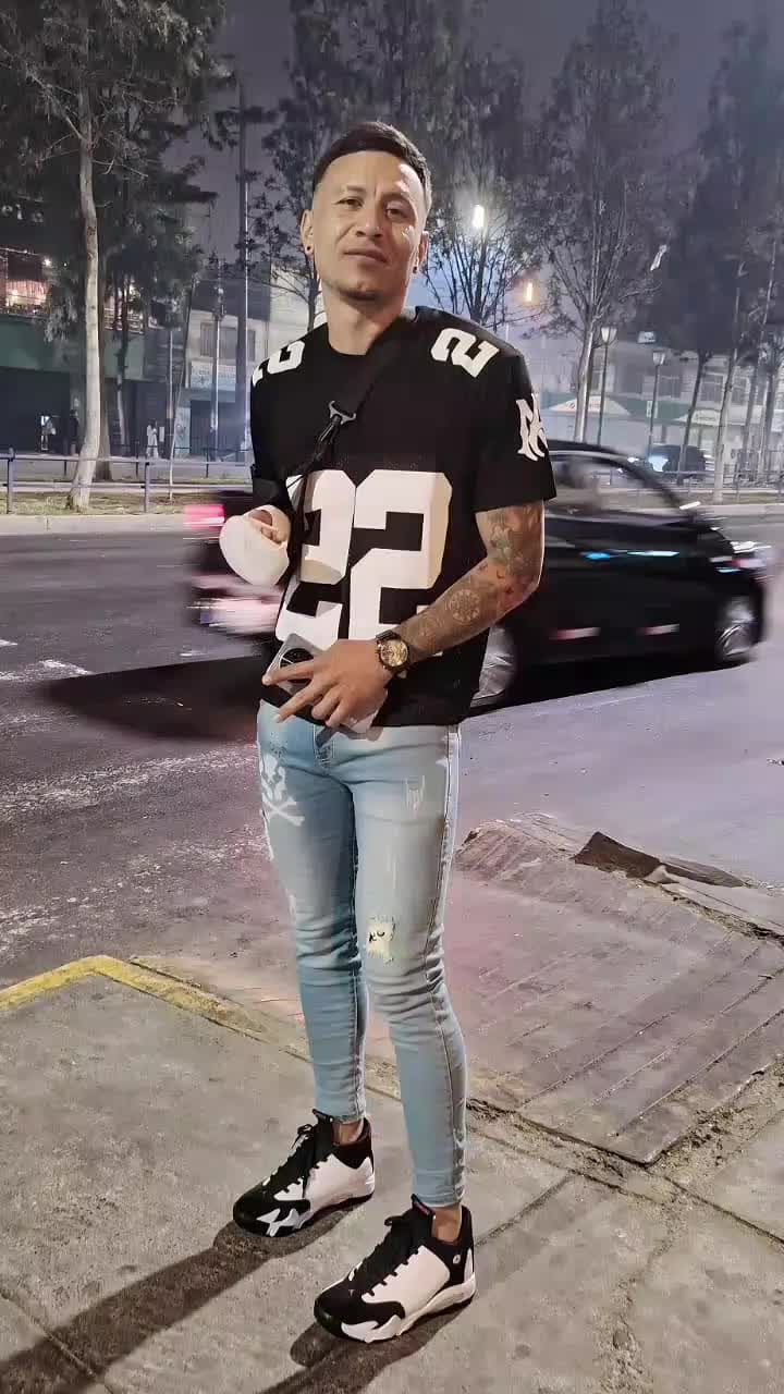 @3lChamoTheKing