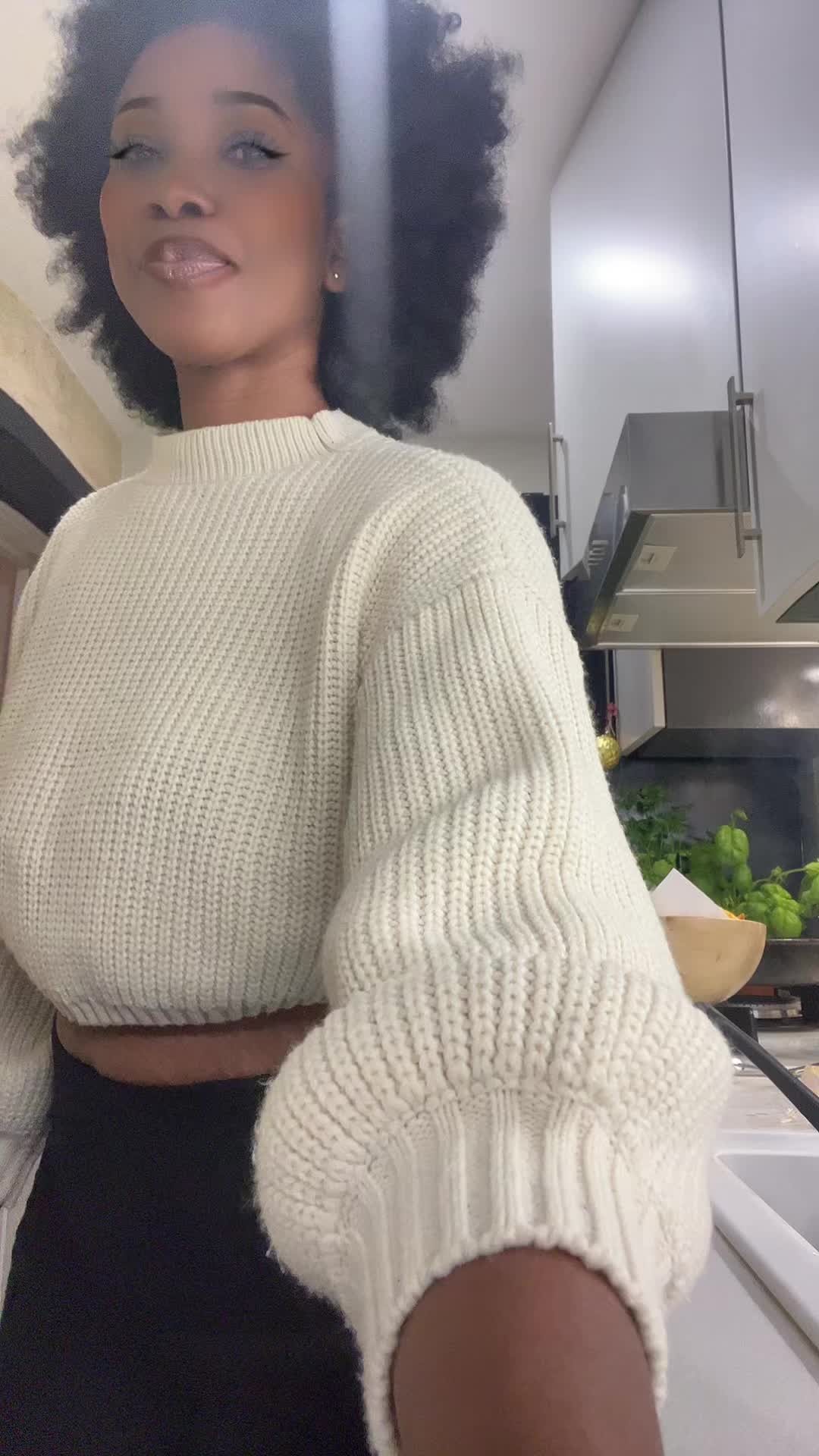 @G E E