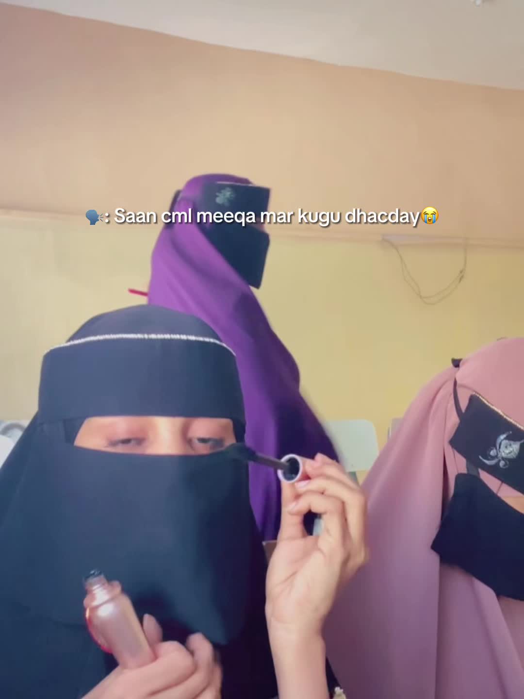 @khushii🤍 🖤