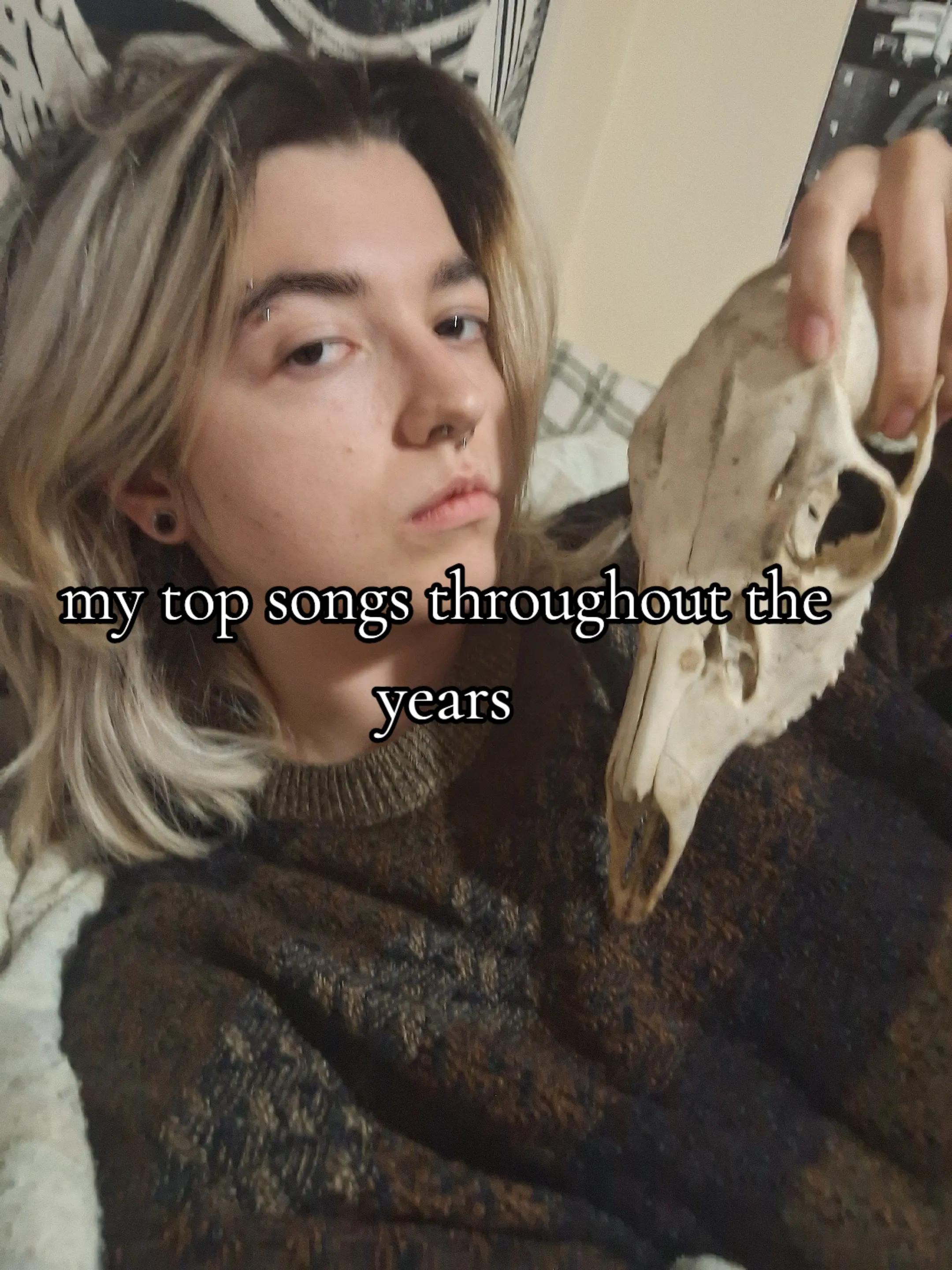 @ash✮♱