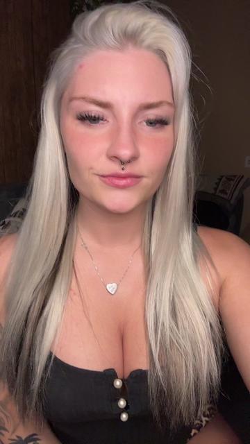 @_sunshineblondie._