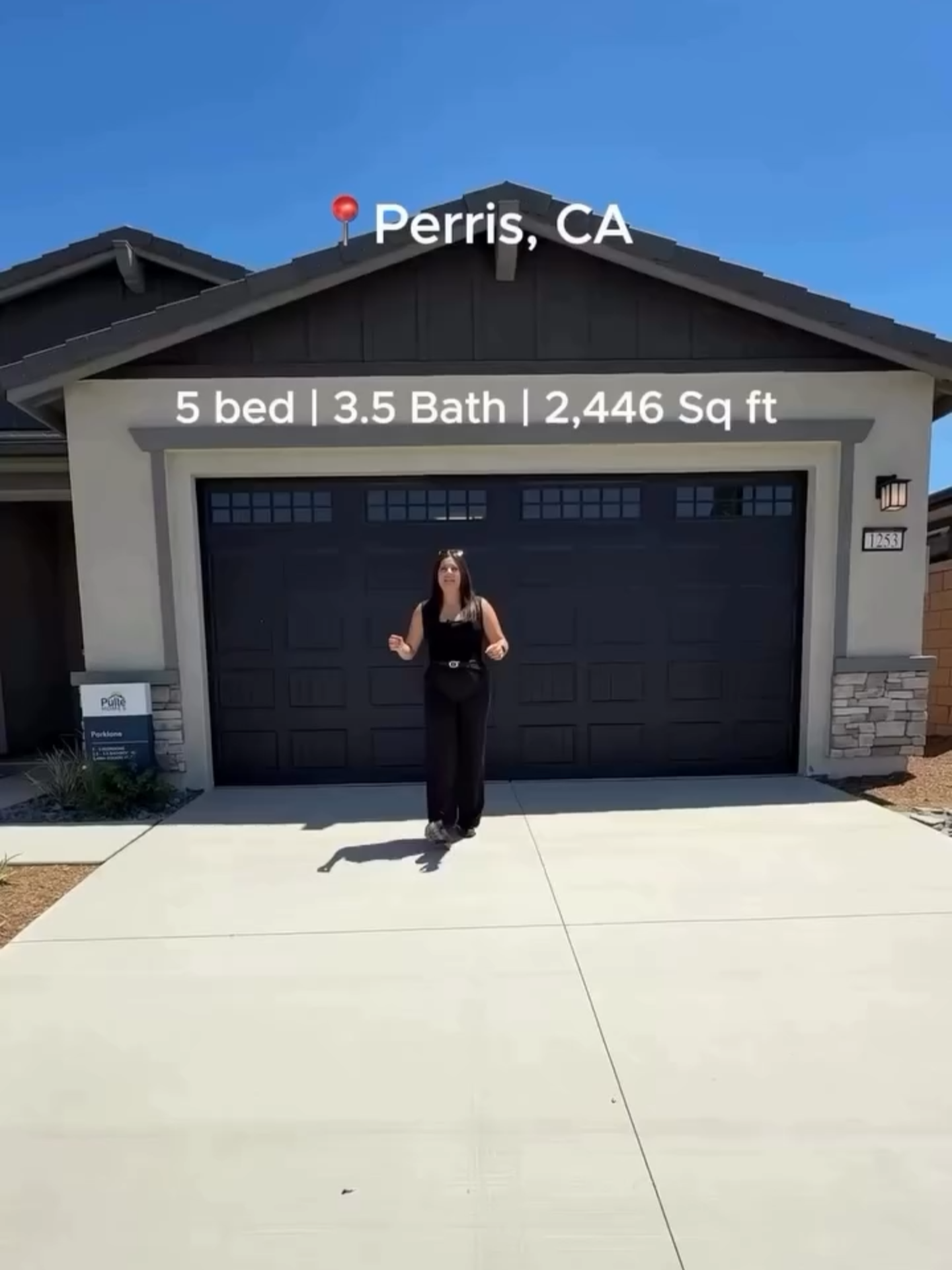 @VAAMOREALTY