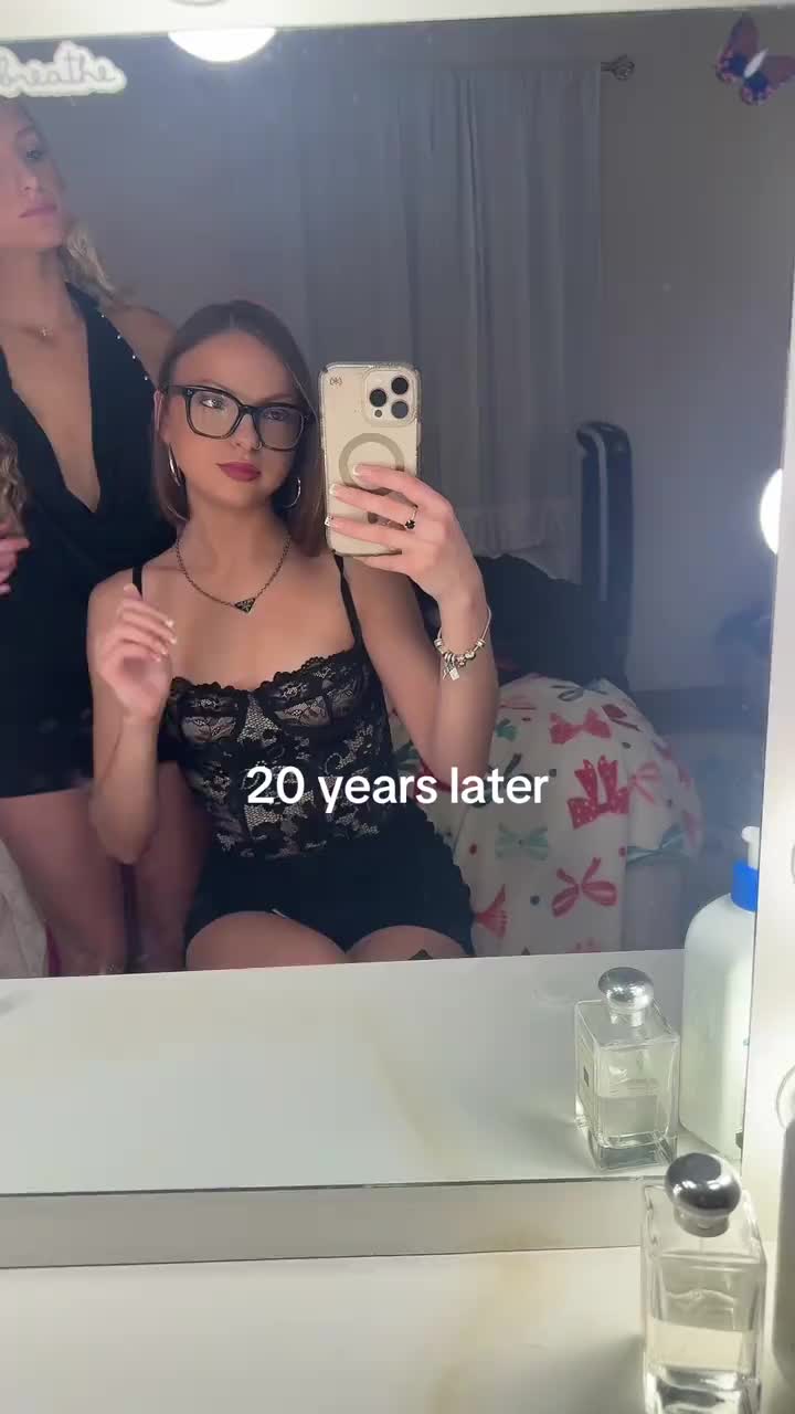 @Ava B