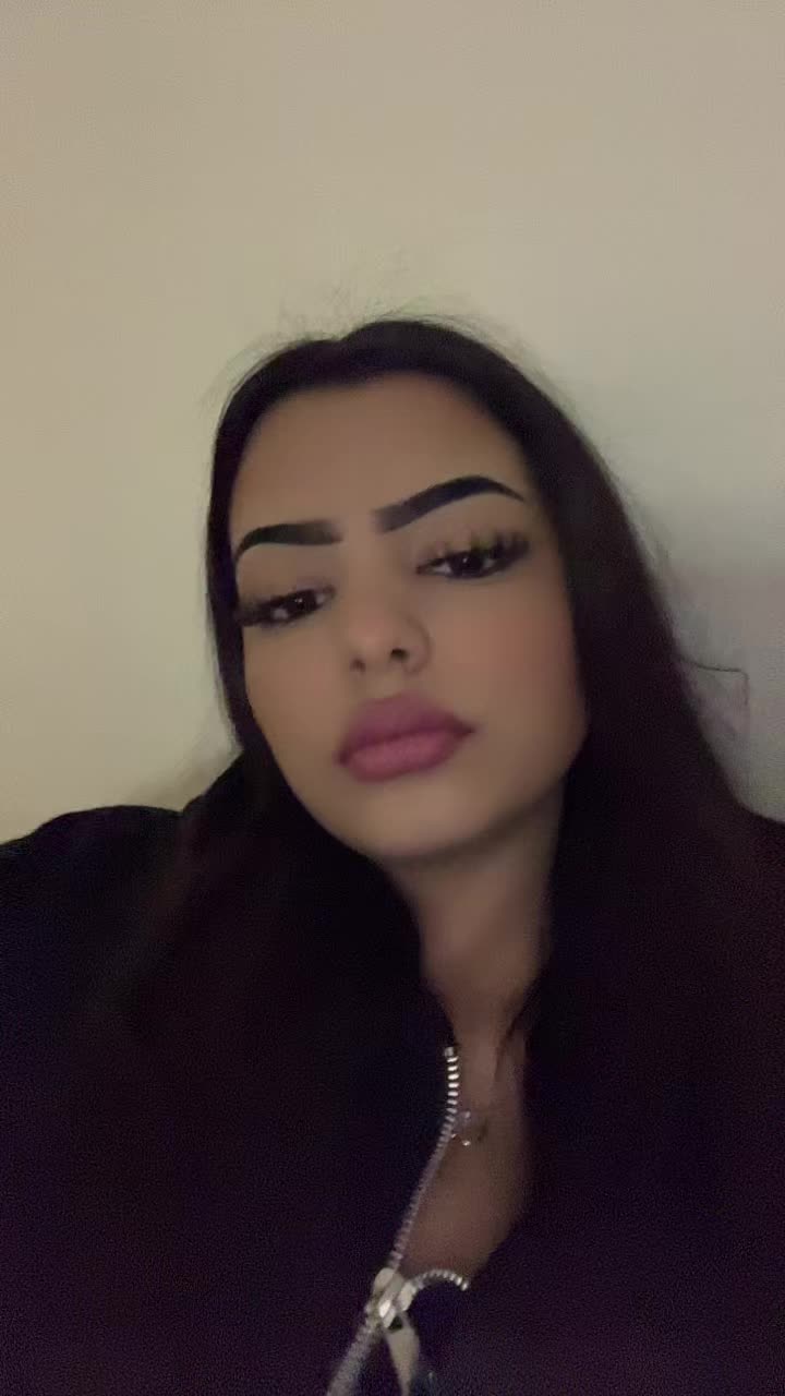@R🦋🤍