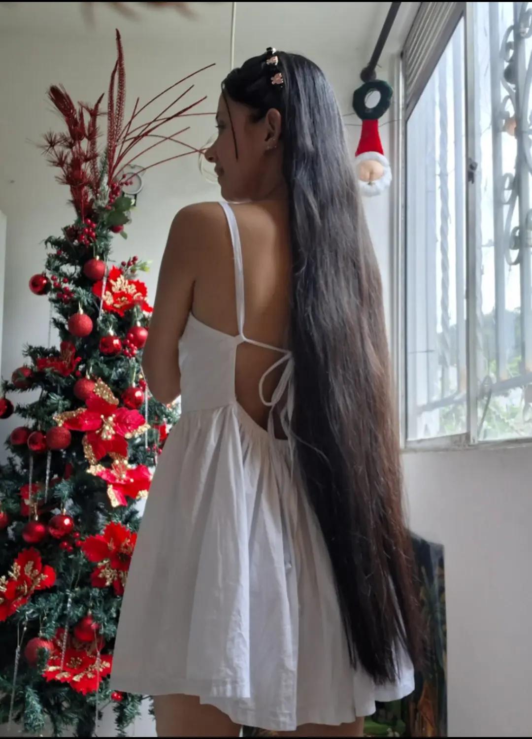 @Moni✨️