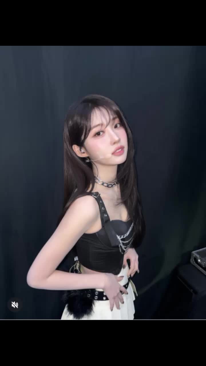 @Everglow