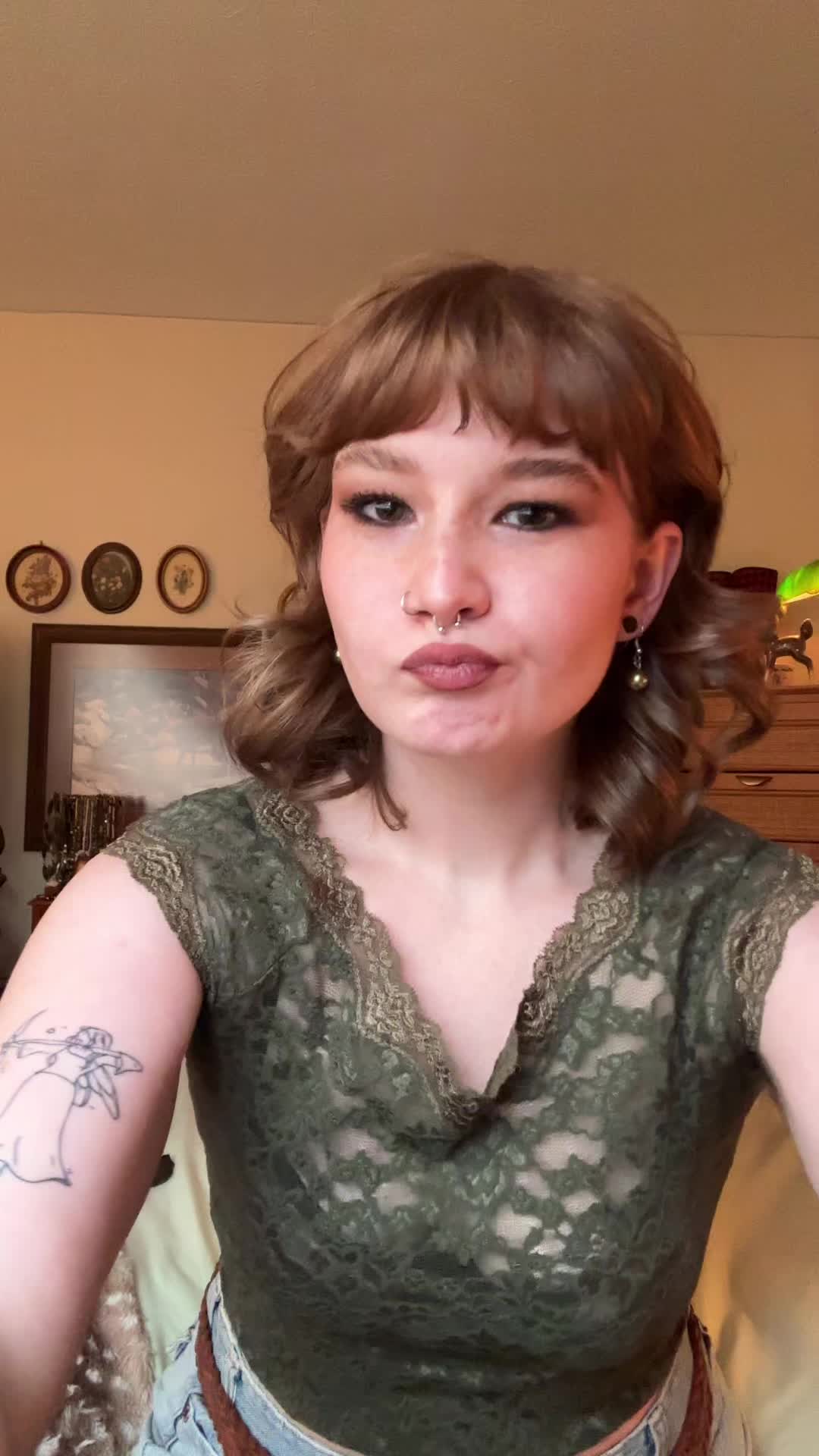 @carley🧚🏻&zwj;♀️