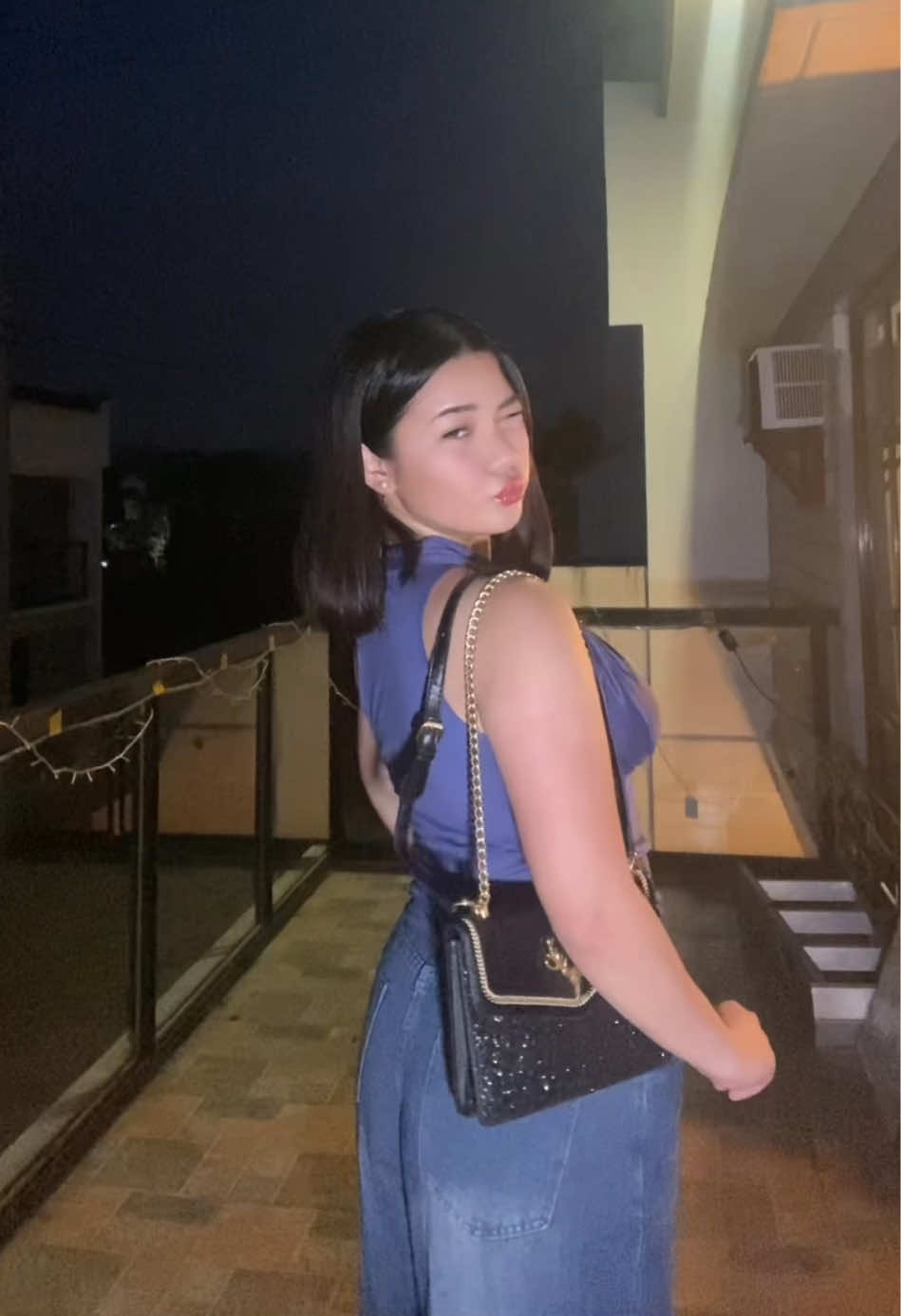 @e_xxm_exm