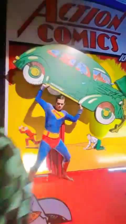 @Superman Quito by linkud