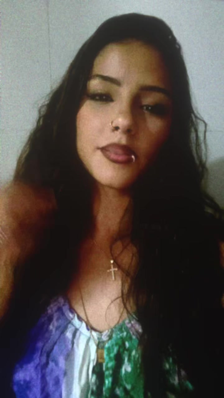 @laviniaaroux